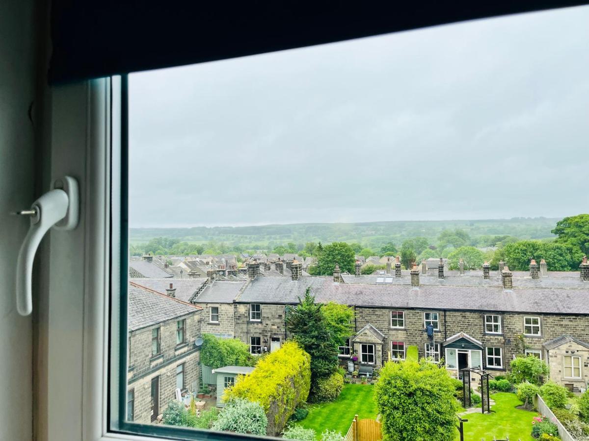 Burley Apartment Burley in Wharfedale Extérieur photo